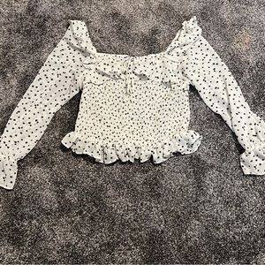 Size L long sleeve blouse